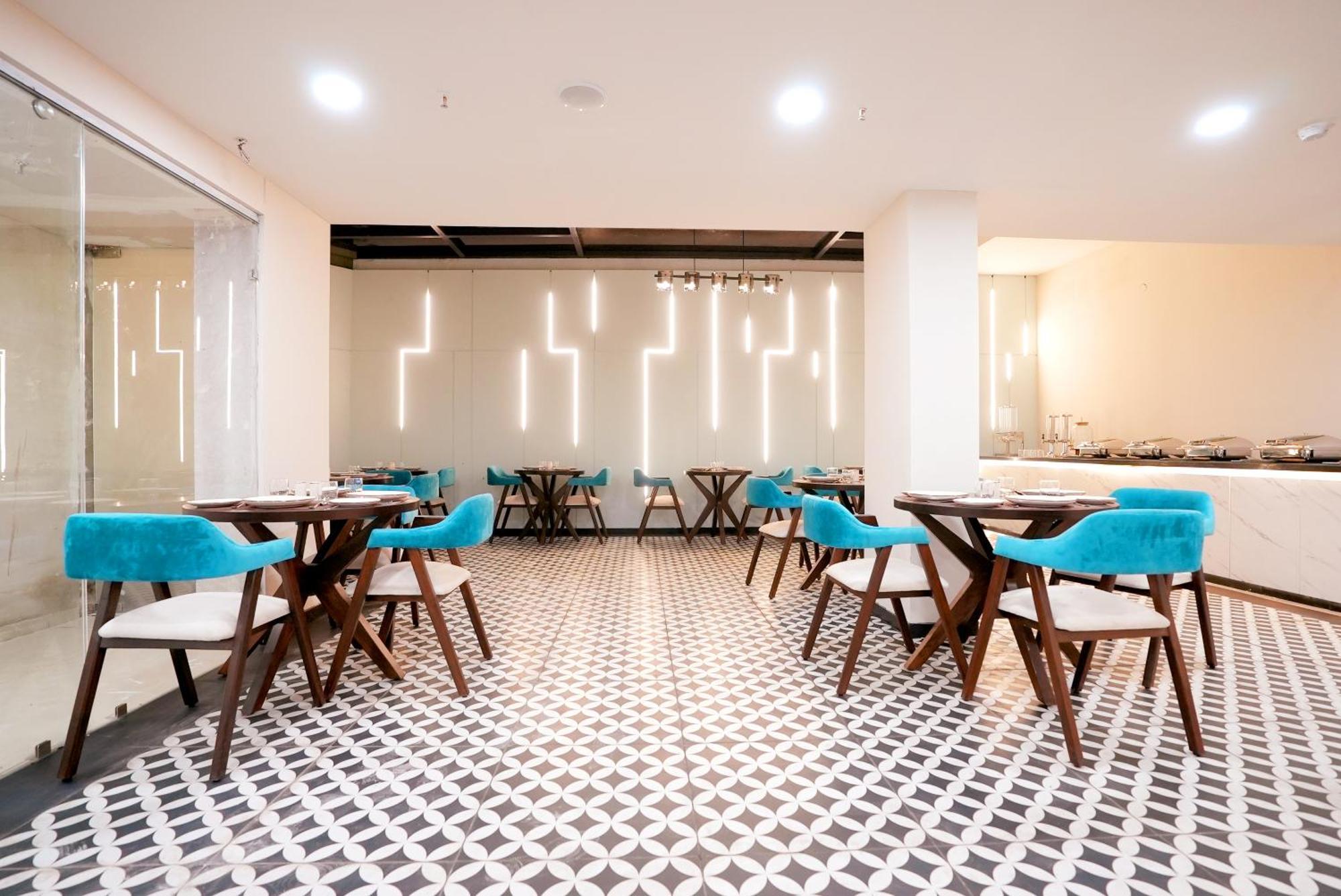 Hotel Limon & Banquet Sector 29, Ґурґаон Екстер'єр фото